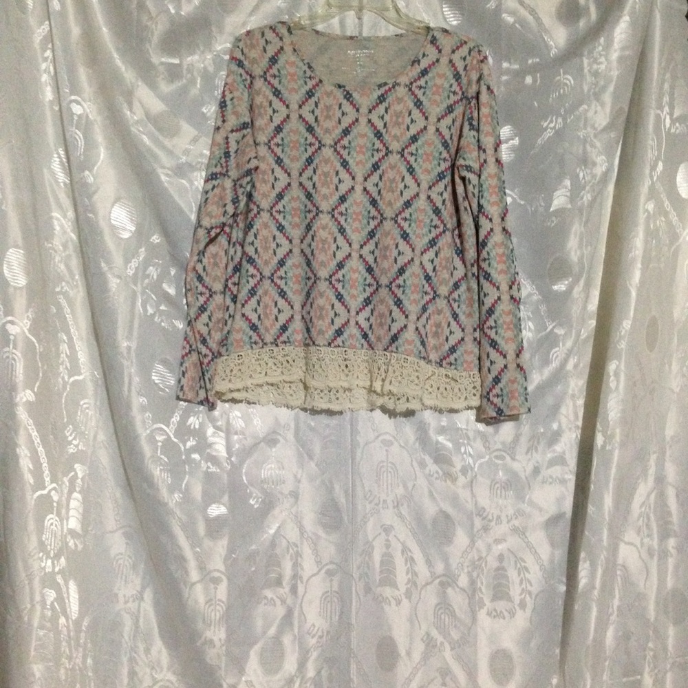 Women's shirt